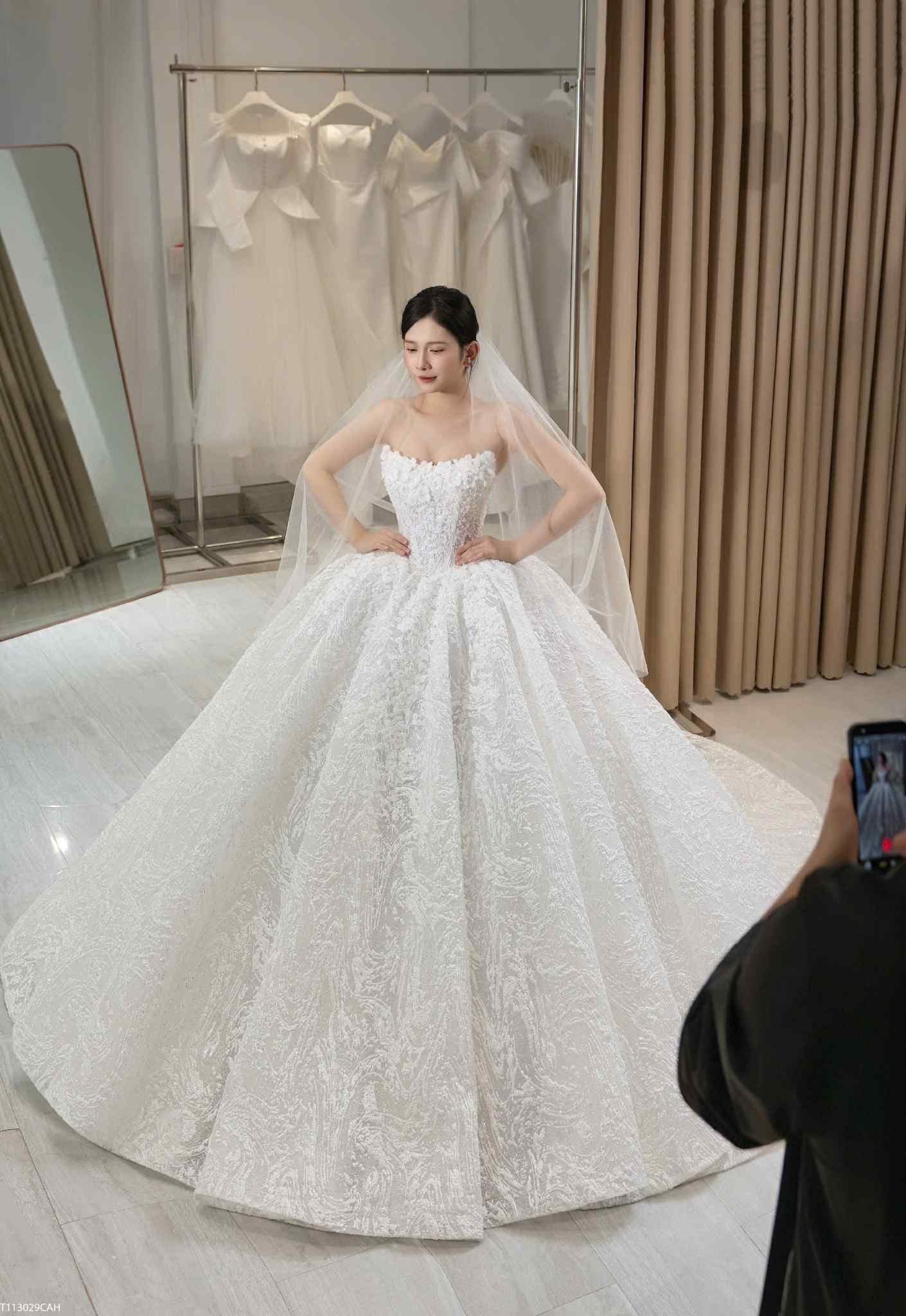 Khoảnh khắc ngọt ngào của Châu Kiệt Luân và Côn Lăng truyền cảm hứng cho các cặp đôi.