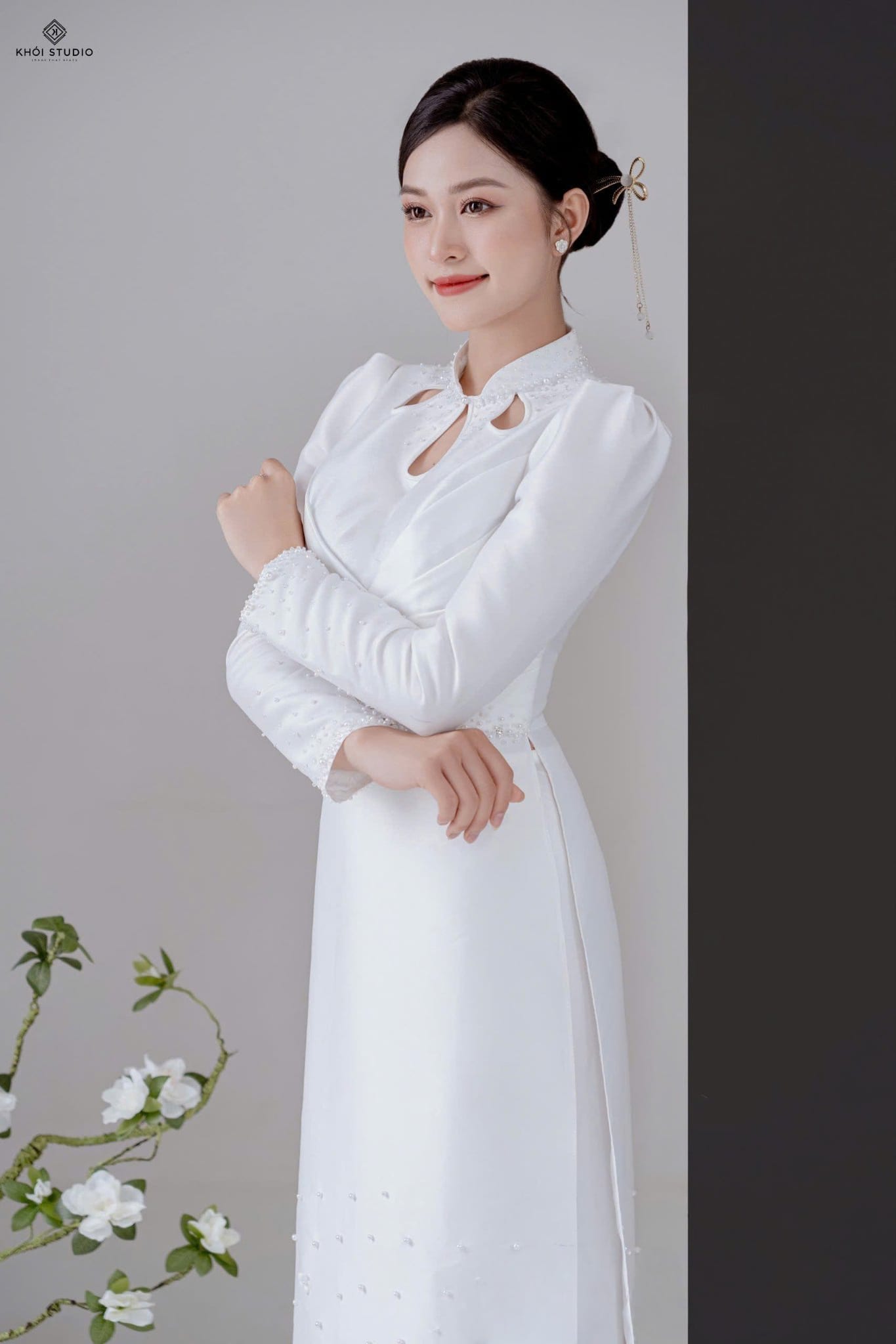 Cặp đôi dâu rể Nghệ Tĩnh trong trang phục cưới truyền thống tại TP Vinh